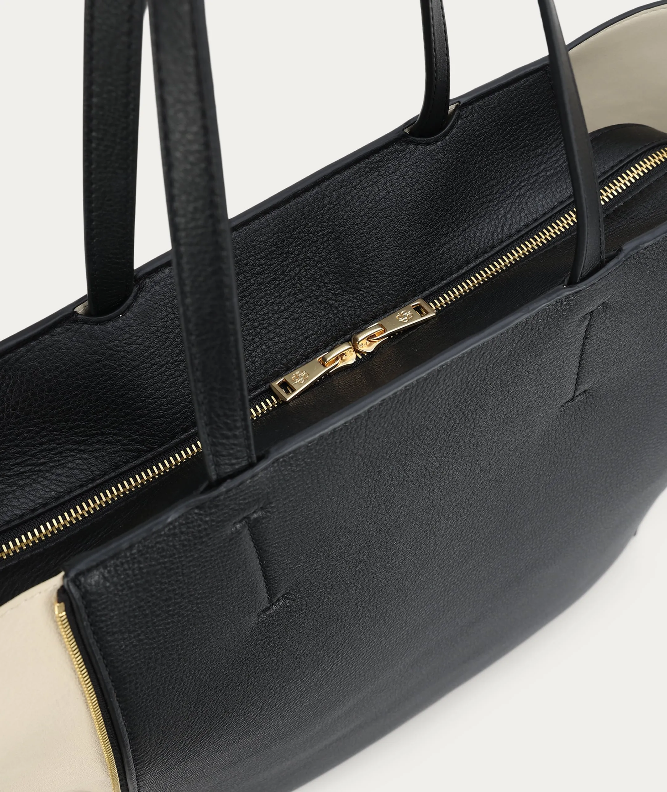 Mr Scurry Tote - Eraser Dip