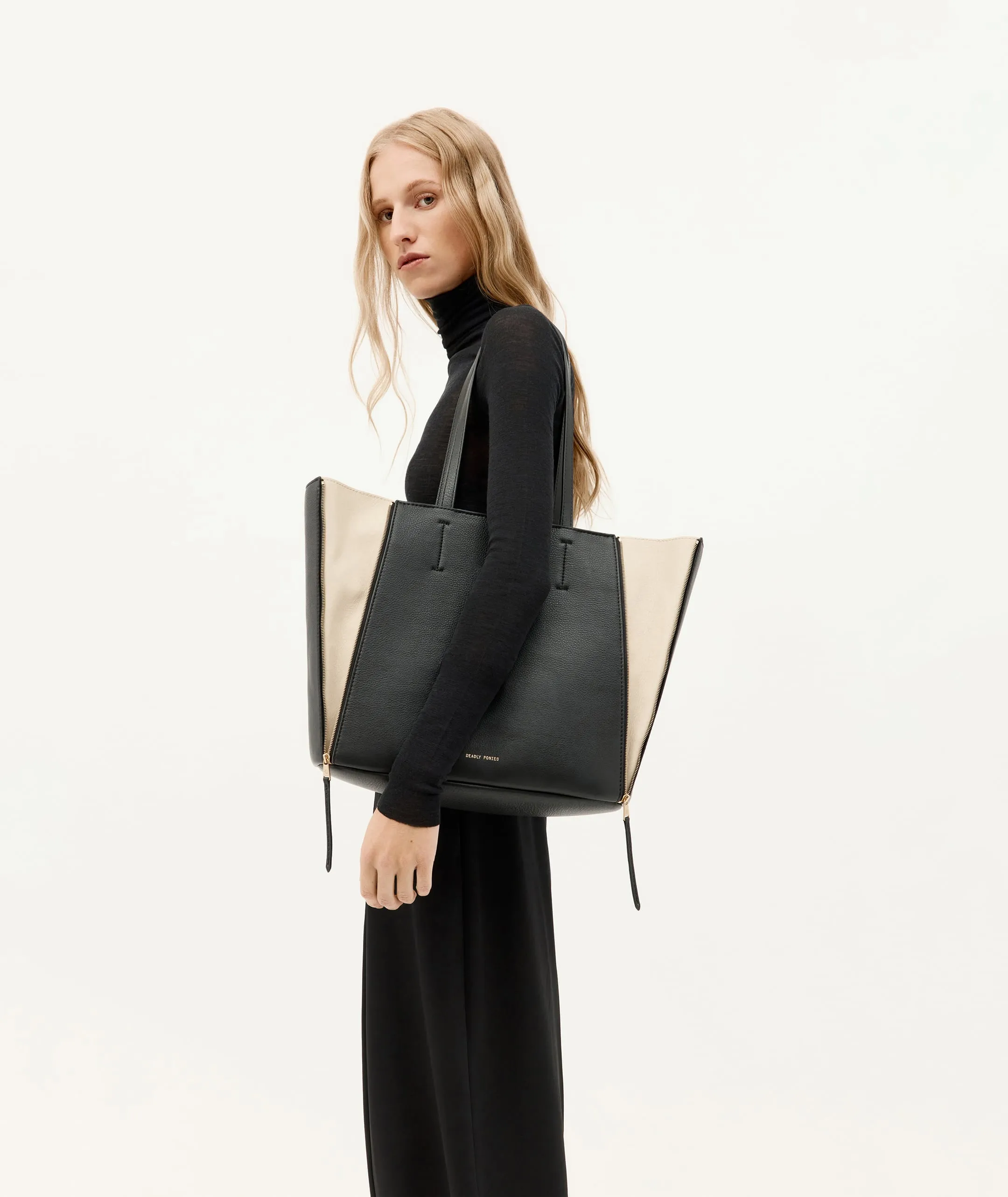 Mr Scurry Tote - Eraser Dip